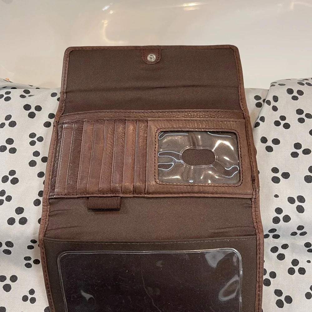 EUC Fossil distressed leather handbag - Picture 10 of 14